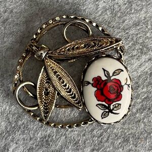 Vintage Style Brooch With A Painted Rose On A Oval Cameo Gold-tone Metal